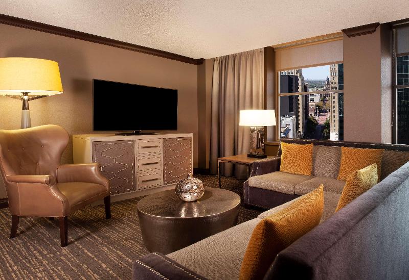 Hilton Fort Worth image