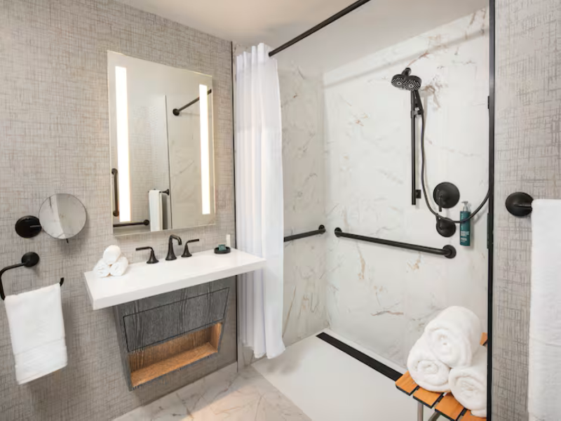 Hilton Milwaukee City Center image