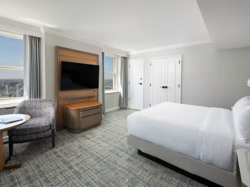 Hilton Milwaukee City Center image