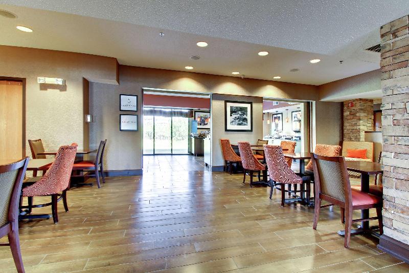 Hampton Inn Ottawa (Starved Rock Area) image