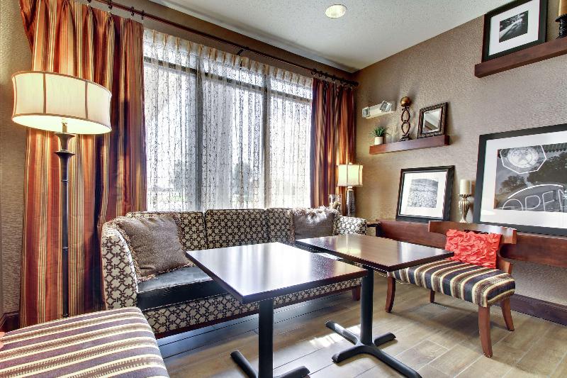 Hampton Inn Ottawa (Starved Rock Area) image