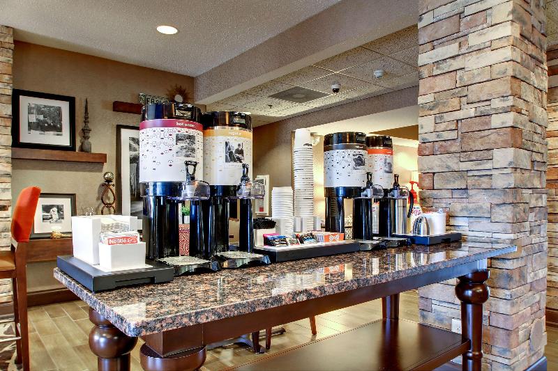 Hampton Inn Ottawa (Starved Rock Area) image