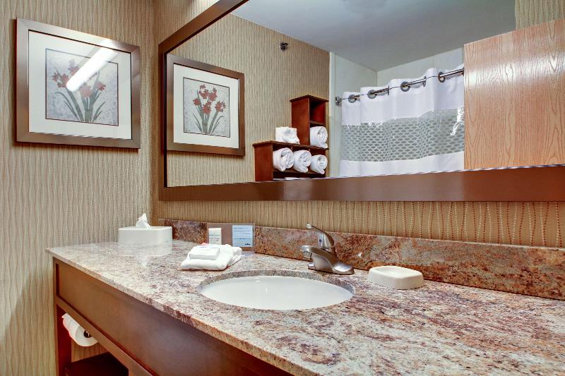 Hampton Inn Ottawa (Starved Rock Area) image