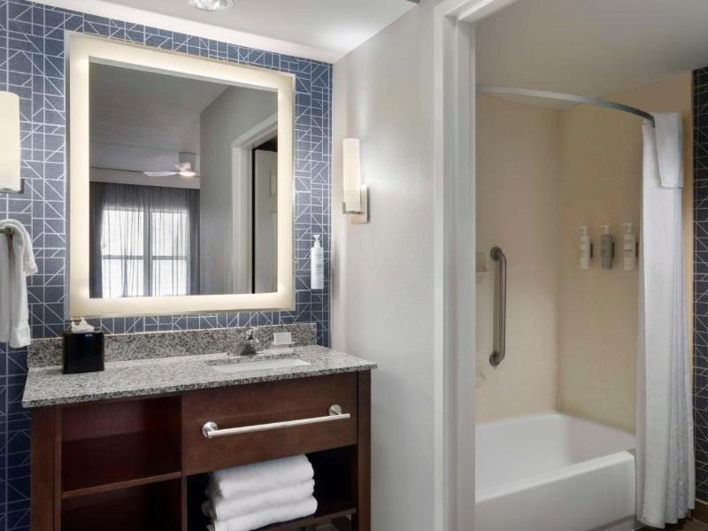 Homewood Suites By Hilton Columbus - Airport image