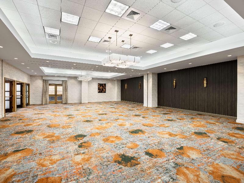 Doubletree Suites Hilton Austin Downtown Capitol image