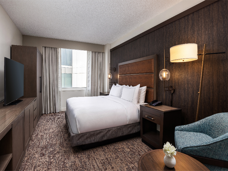 Doubletree Suites Hilton Austin Downtown Capitol image