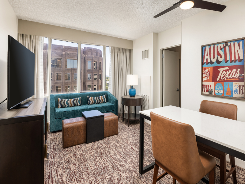 Doubletree Suites Hilton Austin Downtown Capitol image