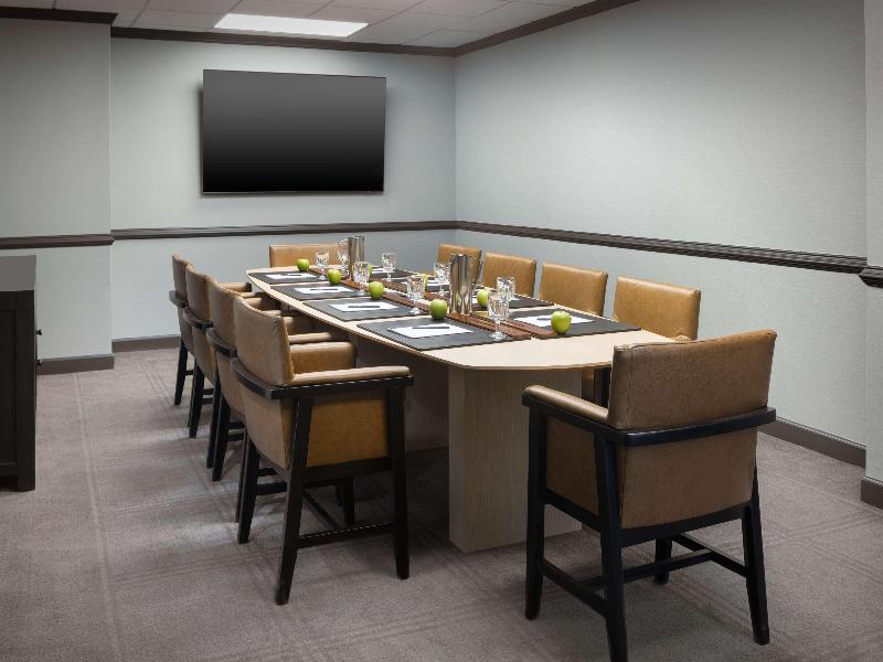 Doubletree Guest Suites Lexington  image