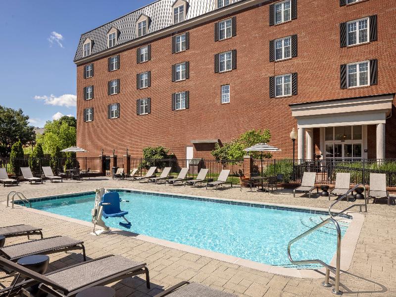 Doubletree Guest Suites Lexington  image