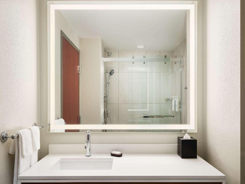 Embassy Suites by Hilton Hampton Convention Center image