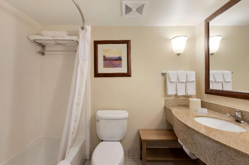 Hilton Garden Inn Fredericksburg 