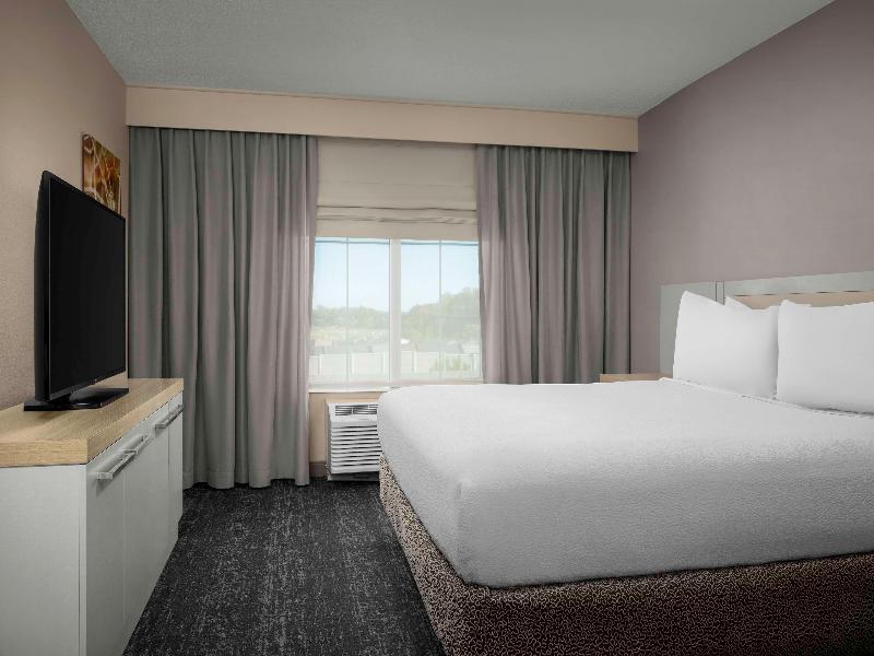 Hilton Garden Inn Fredericksburg  image