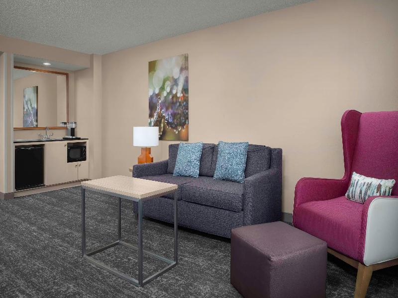 Hilton Garden Inn Fredericksburg  image