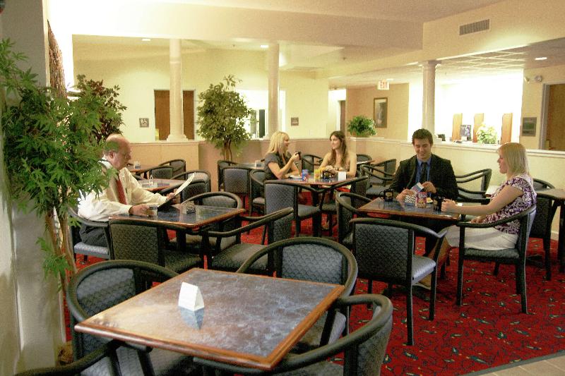 Hampton Inn Jefferson City At The Capital Mall image