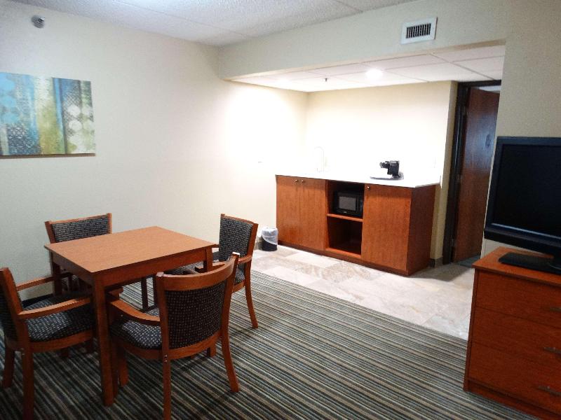 Best Western Warren Hotel image