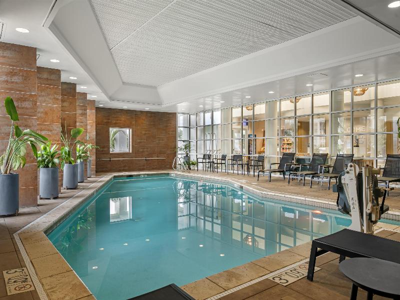 Hampton Inn Virginia Beach-Oceanfront North image