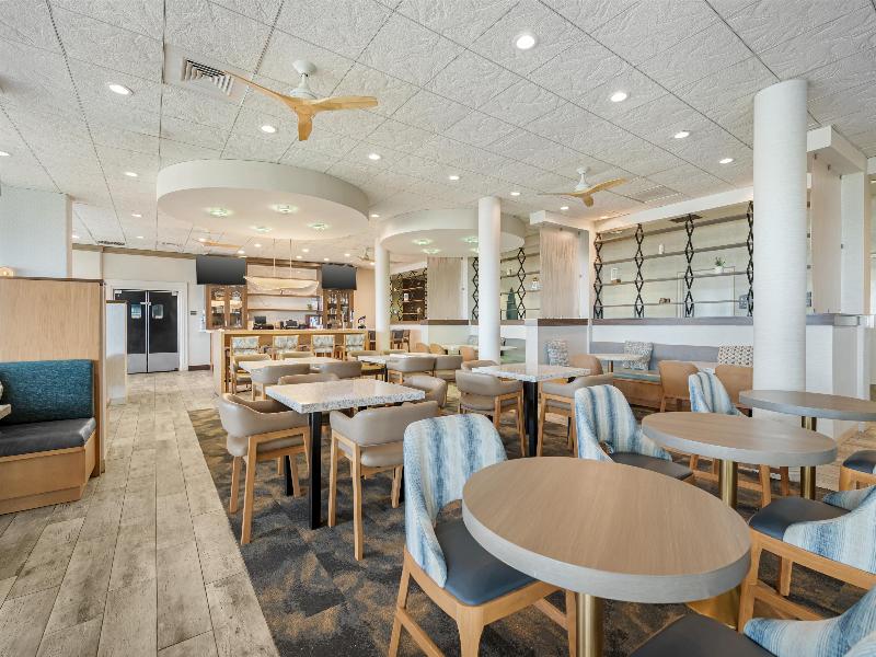 Hampton Inn Virginia Beach-Oceanfront North image
