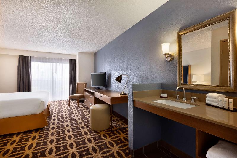Embassy Suites Dallas - DFW International Aprt image