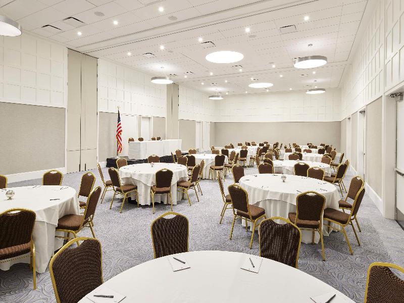 Embassy Suites by Hilton Alexandria Old Town image
