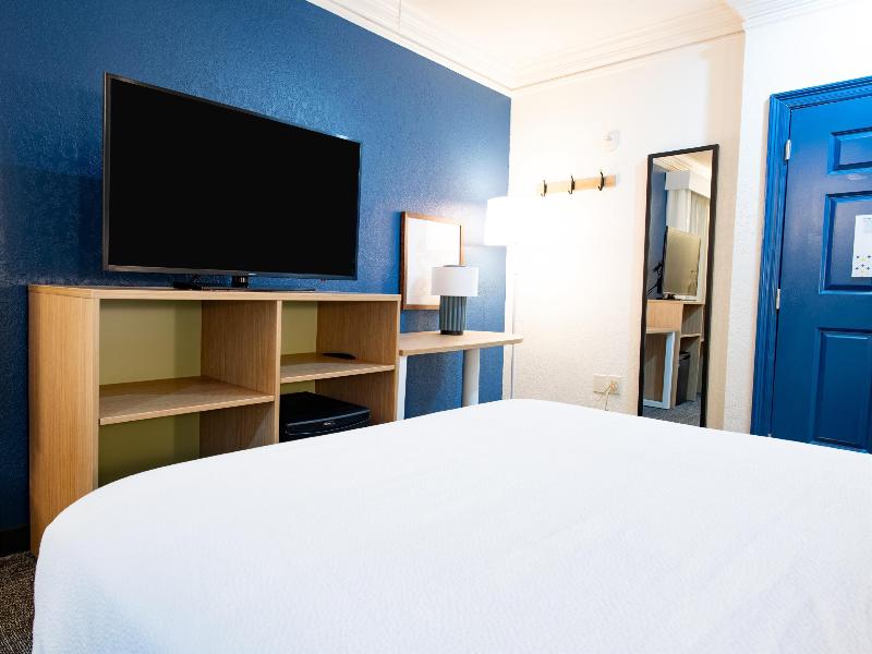 Spark By Hilton Lafayette image