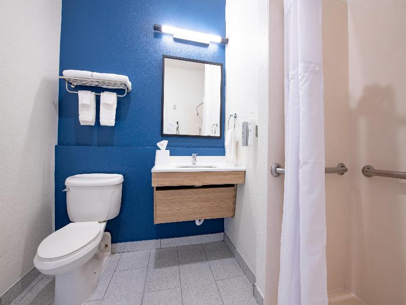 Spark By Hilton Lafayette image