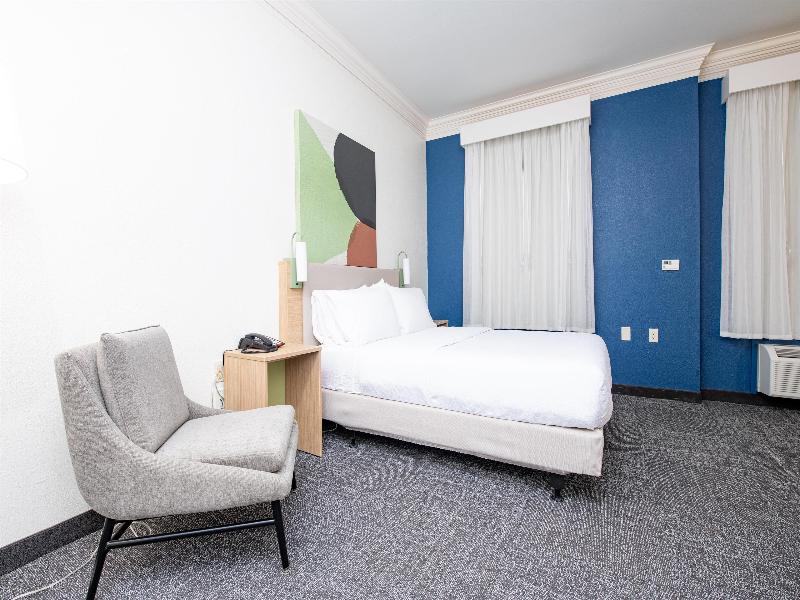 Spark By Hilton Lafayette image