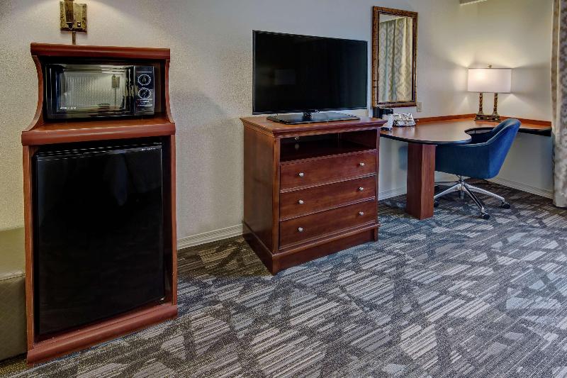 Hampton Inn & Suites Stuart-North image