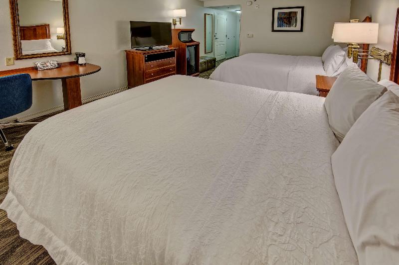 Hampton Inn & Suites Stuart-North image