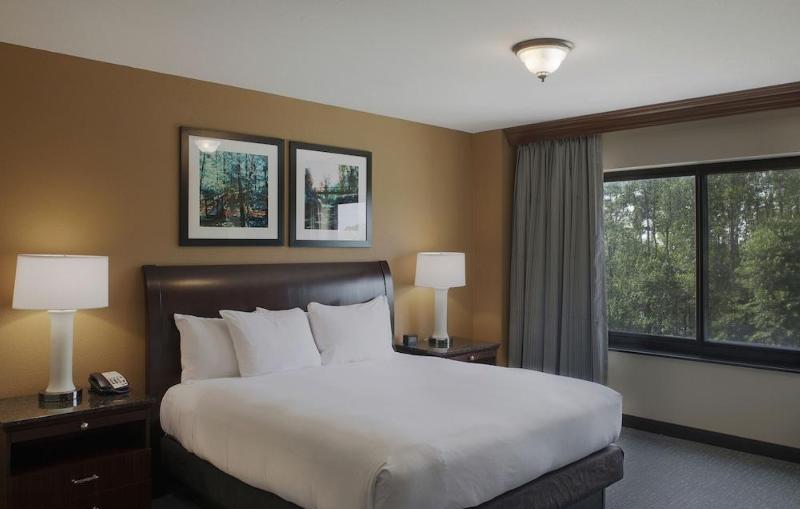 DoubleTree Suites by Hilton Bentonville photo 18