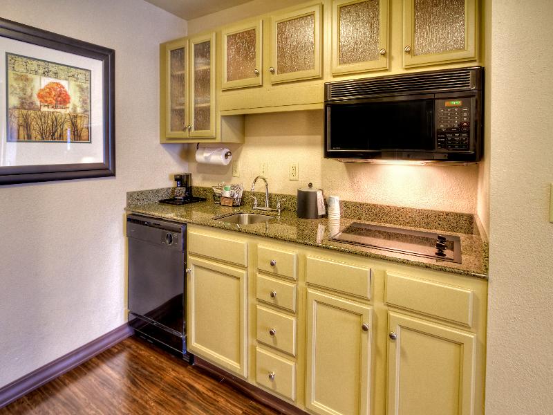 Hampton Inn & Suites Elliston Place Nashville image