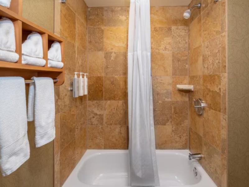Hampton Inn & Suites Elliston Place Nashville image