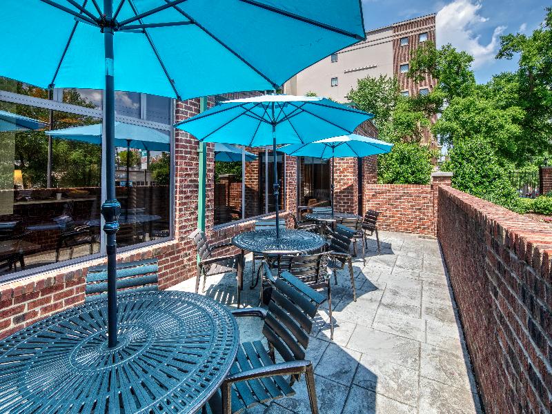 Hampton Inn & Suites Elliston Place Nashville image