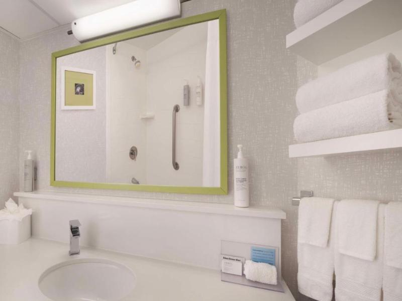 Hampton Inn Atlanta-Southlake image
