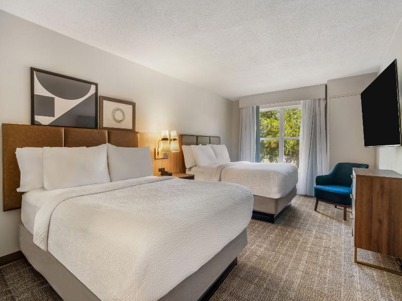 Staybridge Suites Pensacola Airport by IHG 4