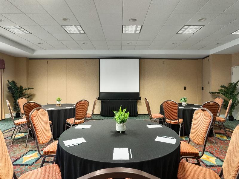 Hilton Garden Inn Fort Myers Airport- FGCU image