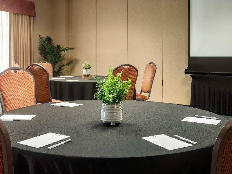 Hilton Garden Inn Fort Myers Airport- FGCU image