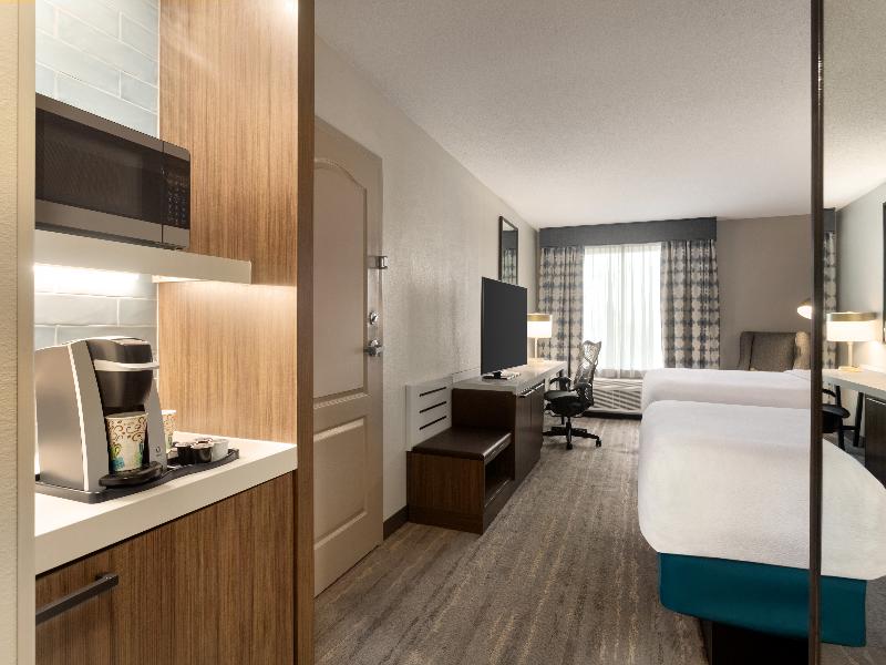 Hilton Garden Inn Fort Myers Airport- FGCU image