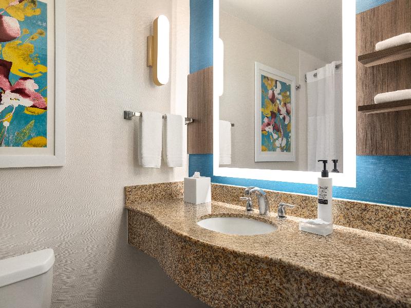 Hilton Garden Inn Fort Myers Airport- FGCU image