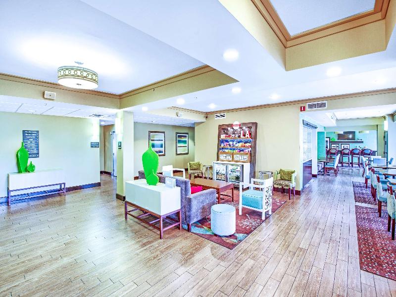 Hampton Inn Slidell image