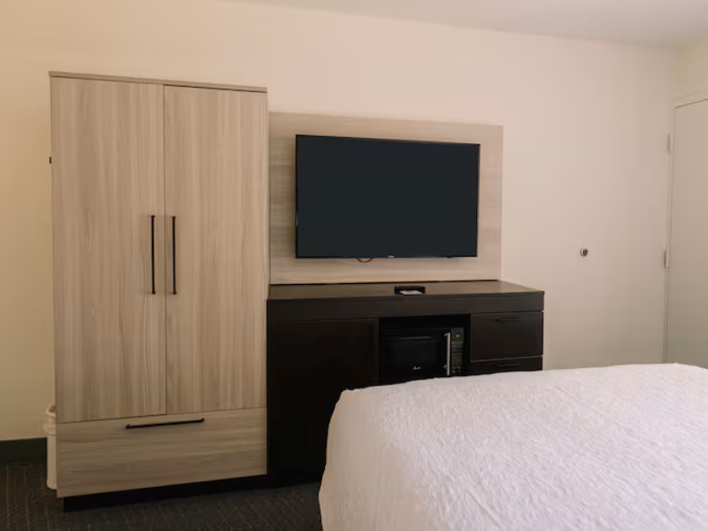 Hampton Inn Gatlinburg  image
