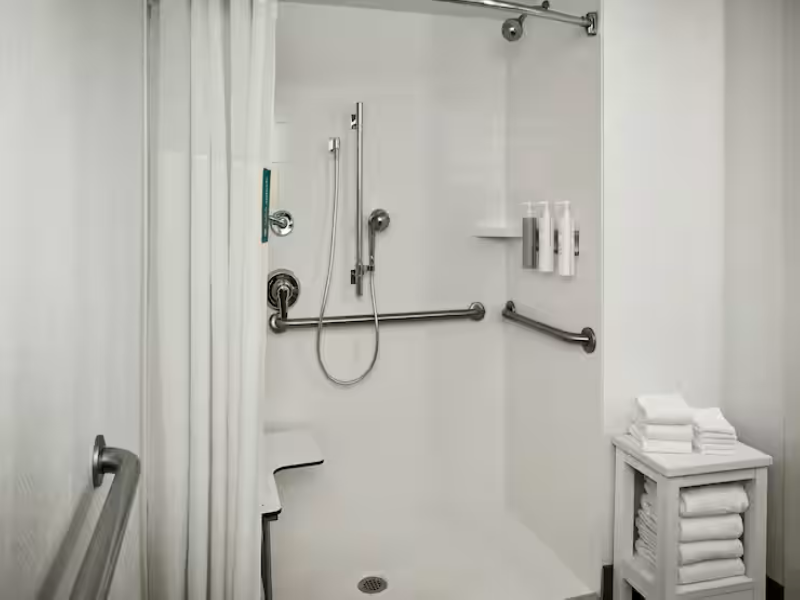 Hampton Inn Gatlinburg  image