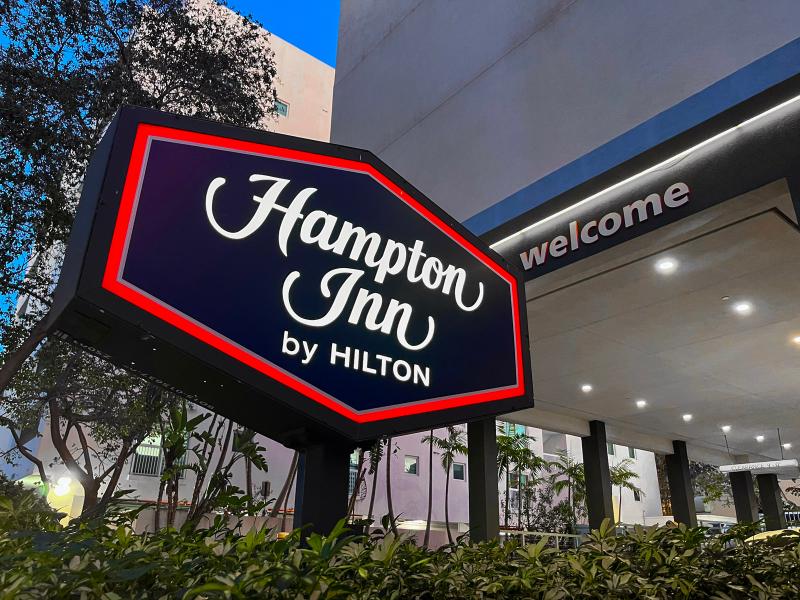 Hampton Inn Miami-Coconut Grove/Coral Gables image
