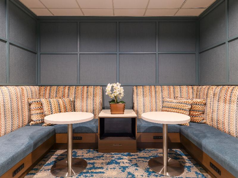 Hampton Inn Miami-Coconut Grove/Coral Gables image