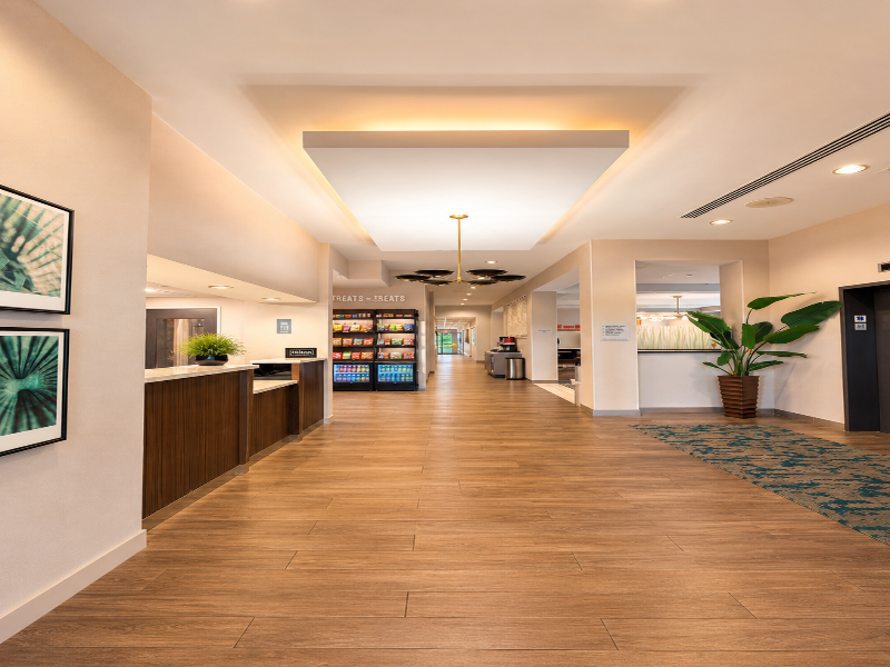 Hampton Inn Miami-Coconut Grove/Coral Gables image