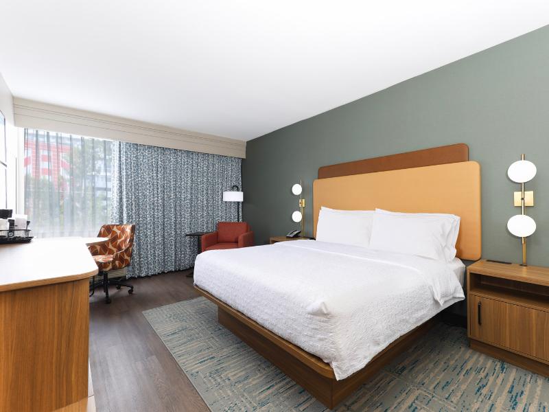 Hampton Inn Miami-Coconut Grove/Coral Gables image