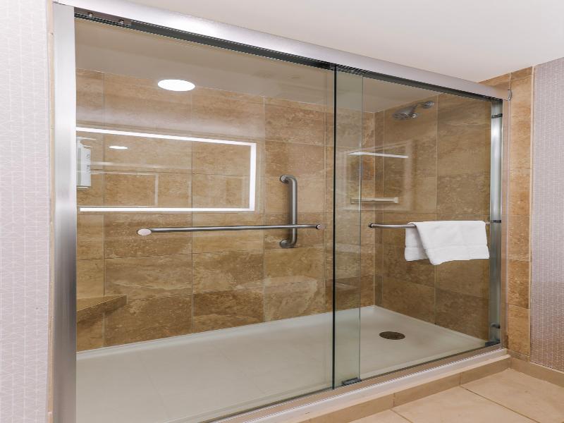 Hampton Inn Miami-Coconut Grove/Coral Gables image