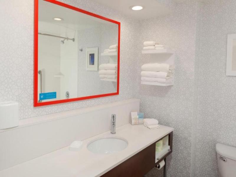 Hampton Inn & Suites Concord/Charlotte image