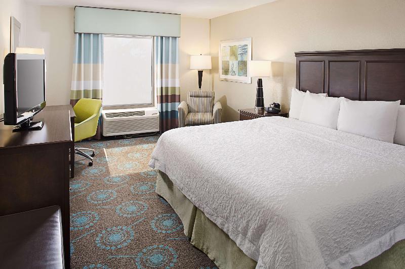 Hampton Inn Naples-Central photo 24