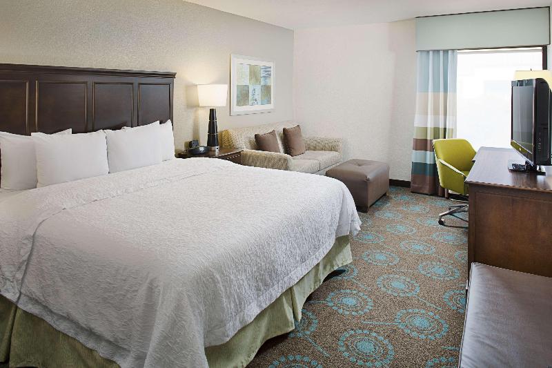 Hampton Inn Naples-Central photo 23