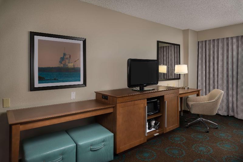 Hampton Inn Titusville/I-95 Kennedy Space Center photo 7